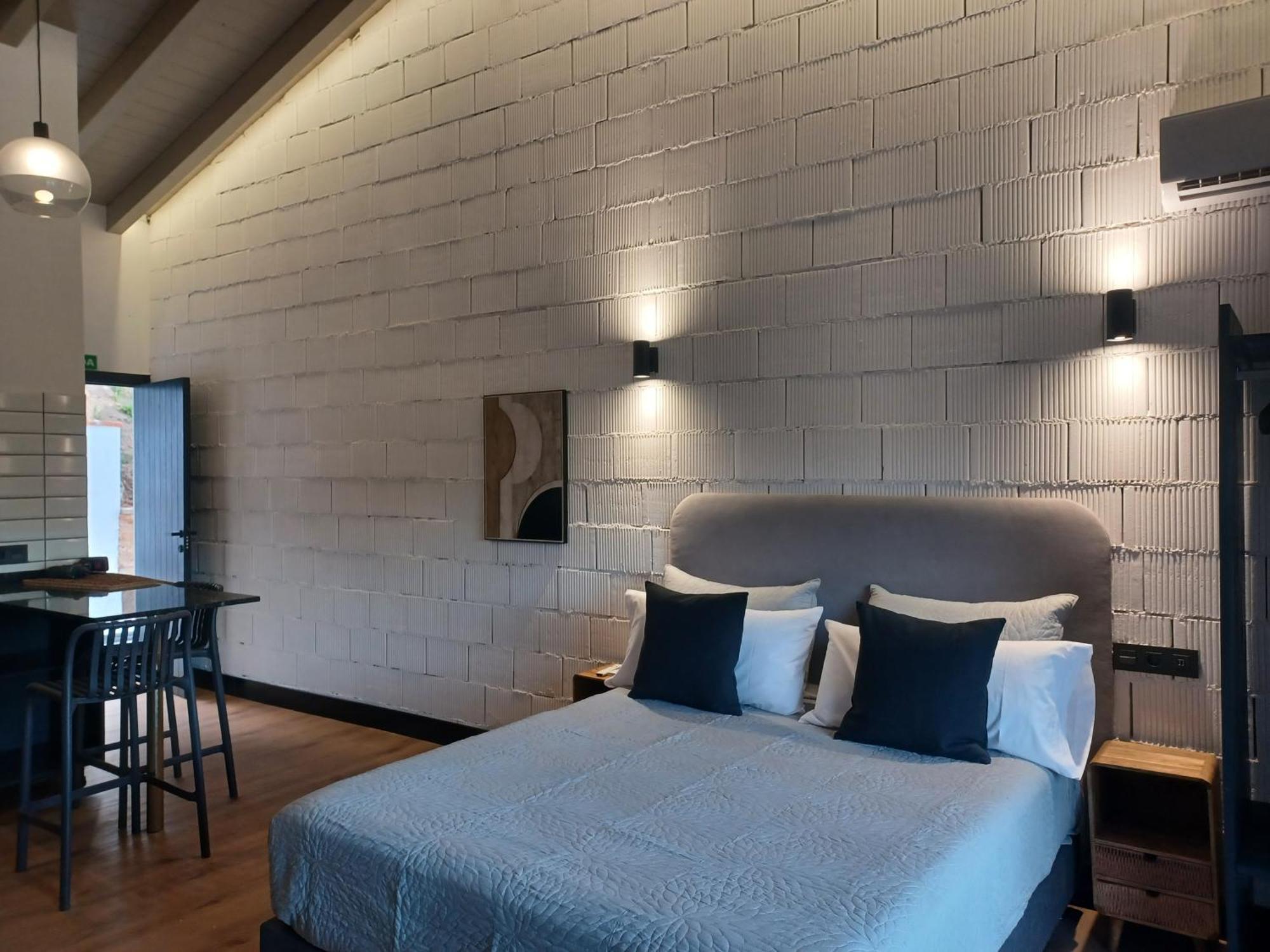 Apartamentos El Llanin Onís Esterno foto