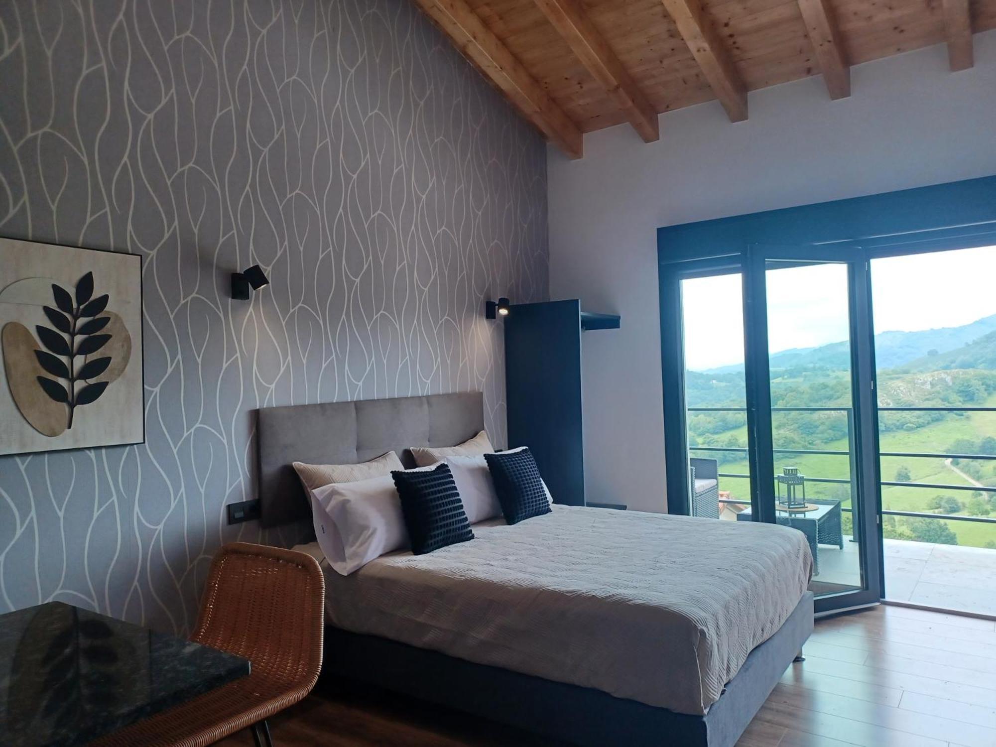 Apartamentos El Llanin Onís Esterno foto