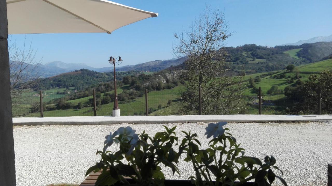 Apartamentos El Llanin Onís Esterno foto